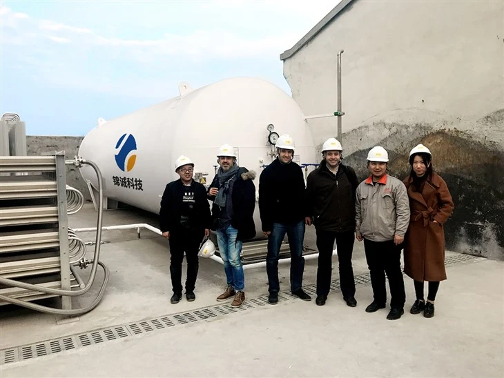 ผู้จำหน่ายถังเก็บ LNG แบบผนังแนวนอน-คู่